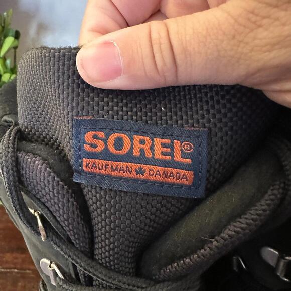 Sorel Canada Winter Snow Boots 11 - Picture 3 of 8